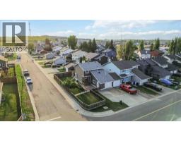 219 Athabasca Avenue Dickinsfield, Fort McMurray, Ca