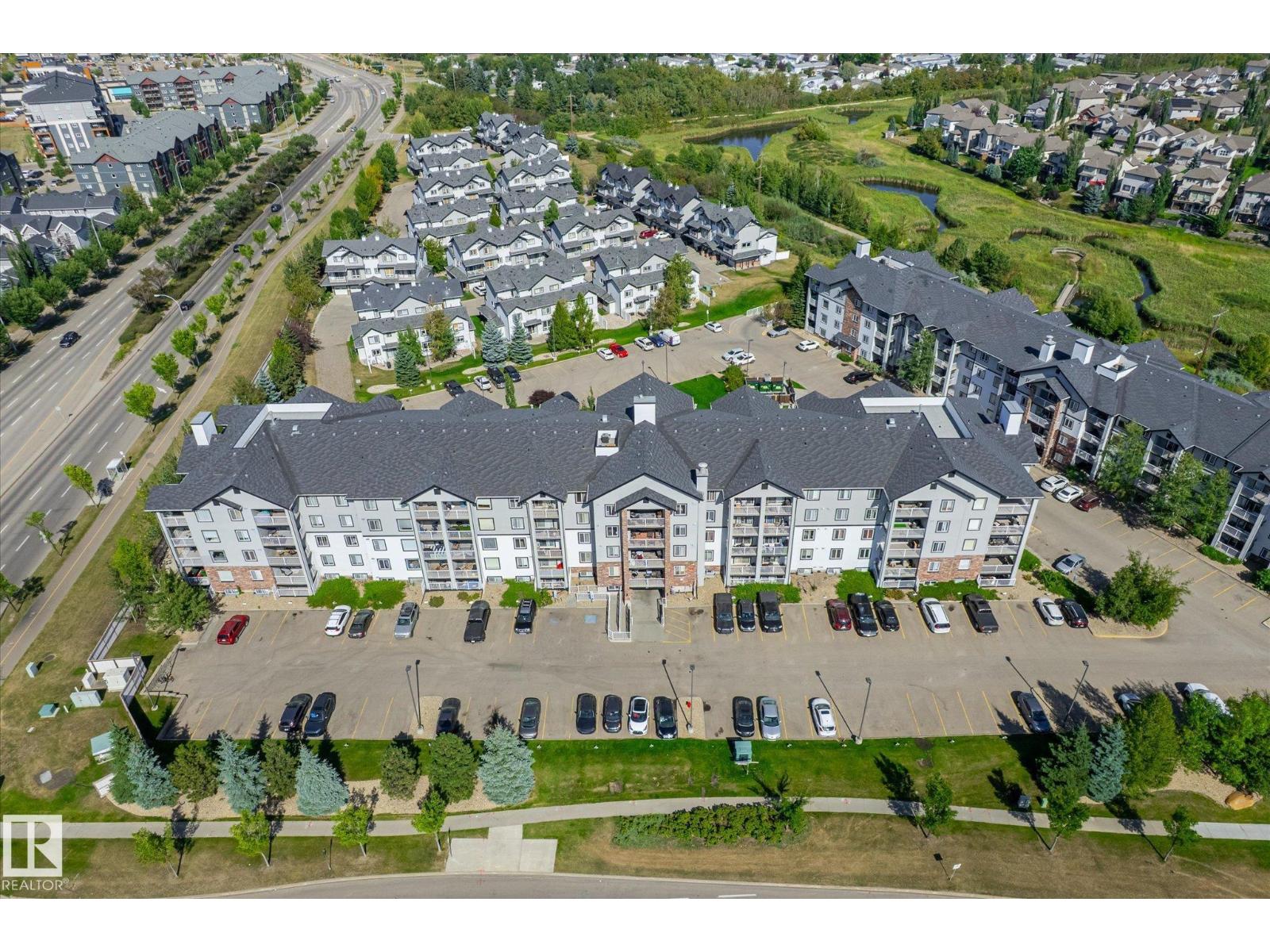 #111 40 SUMMERWOOD BV, Sherwood Park, Alberta