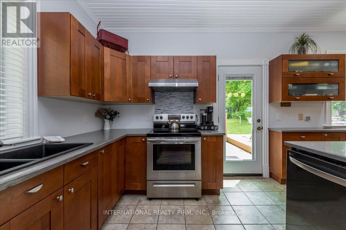 8061 Main Street, Adjala-Tosorontio (Everett), Ontario  L0M 1J0 - Photo 12 - N12416677
