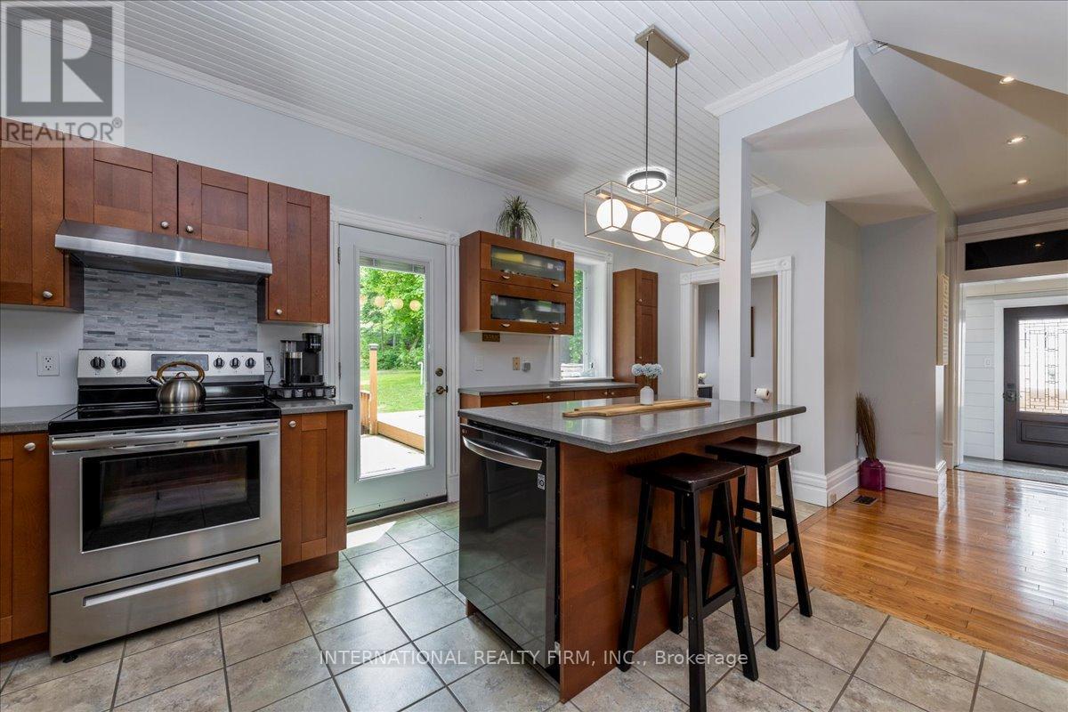8061 Main Street, Adjala-Tosorontio (Everett), Ontario  L0M 1J0 - Photo 13 - N12416677
