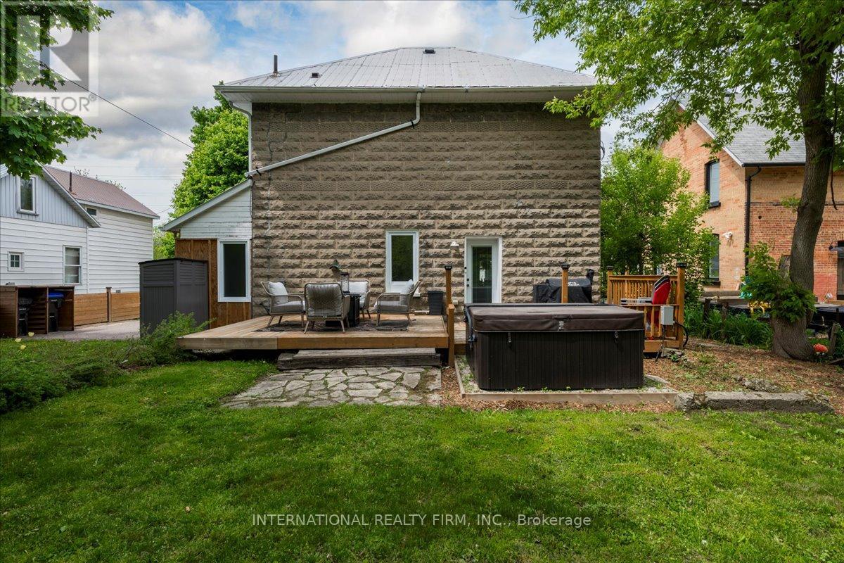 8061 Main Street, Adjala-Tosorontio (Everett), Ontario  L0M 1J0 - Photo 25 - N12416677