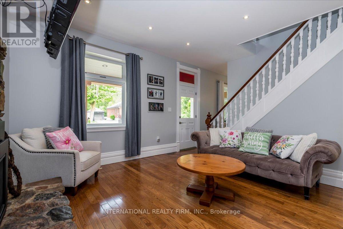 8061 Main Street, Adjala-Tosorontio (Everett), Ontario  L0M 1J0 - Photo 5 - N12416677