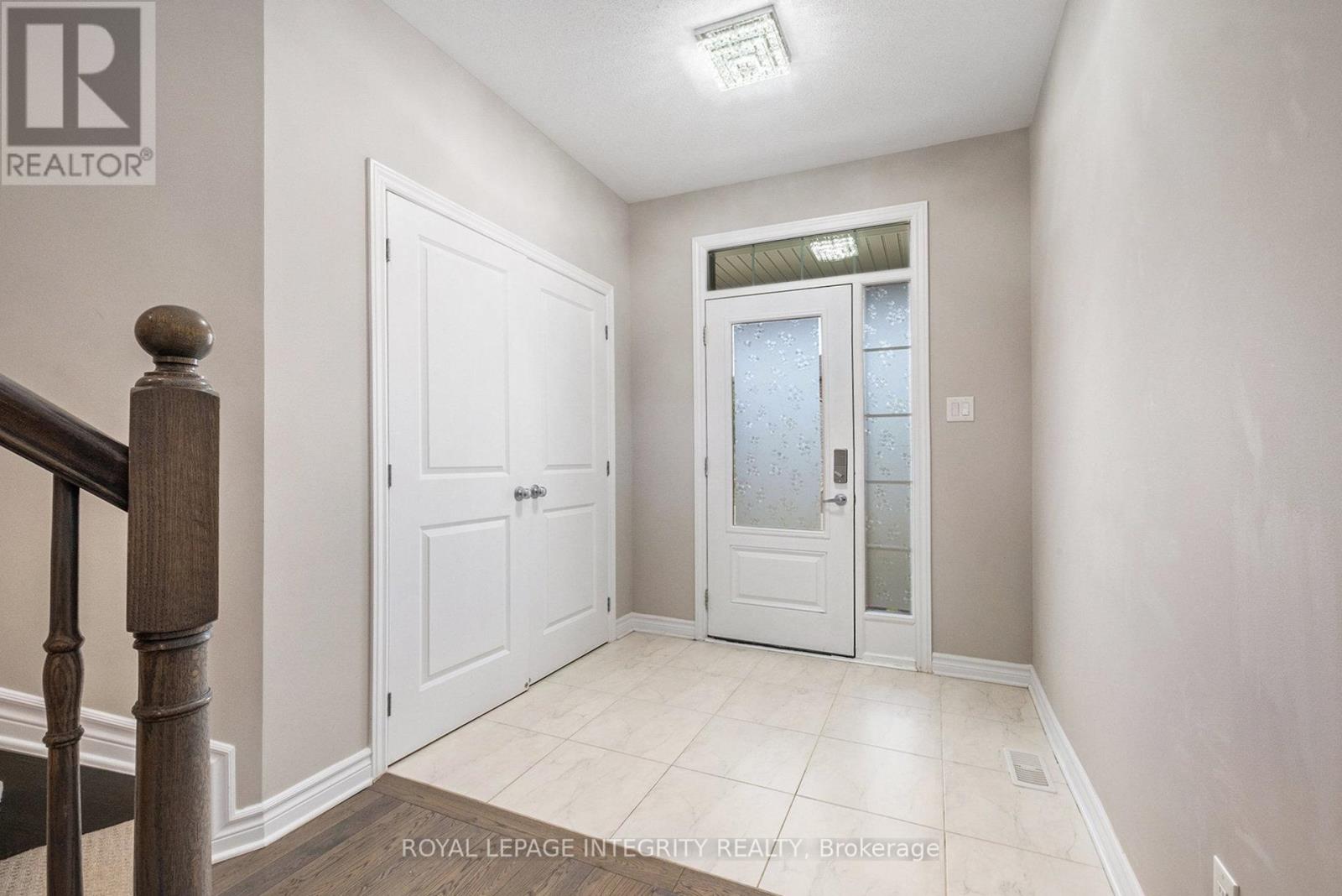 25 Clonfadda Terrace, Ottawa, Ontario  K2J 6E7 - Photo 4 - X12416687