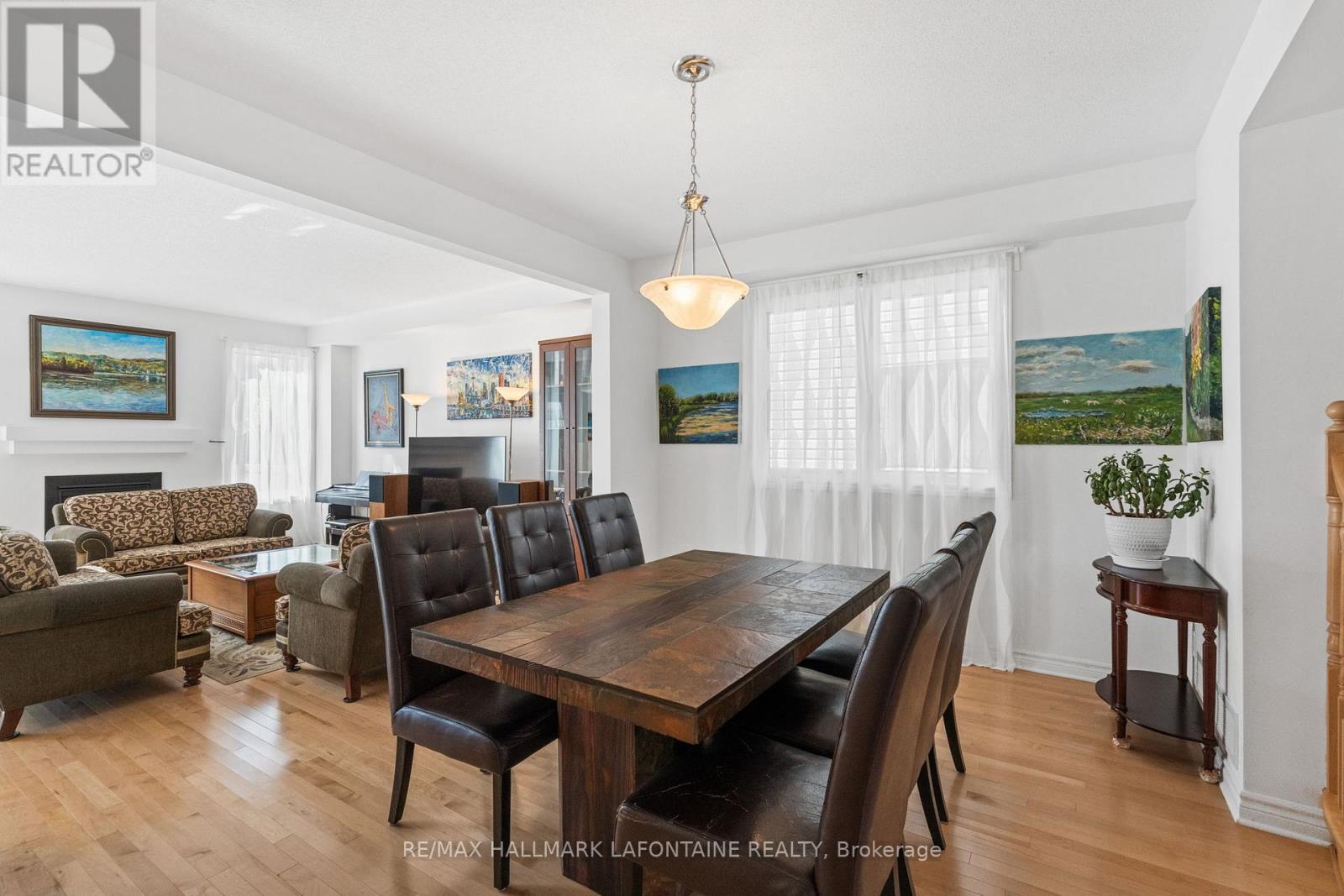 359 Hepatica Way, Ottawa, Ontario  K4A 0Z1 - Photo 8 - X12416701