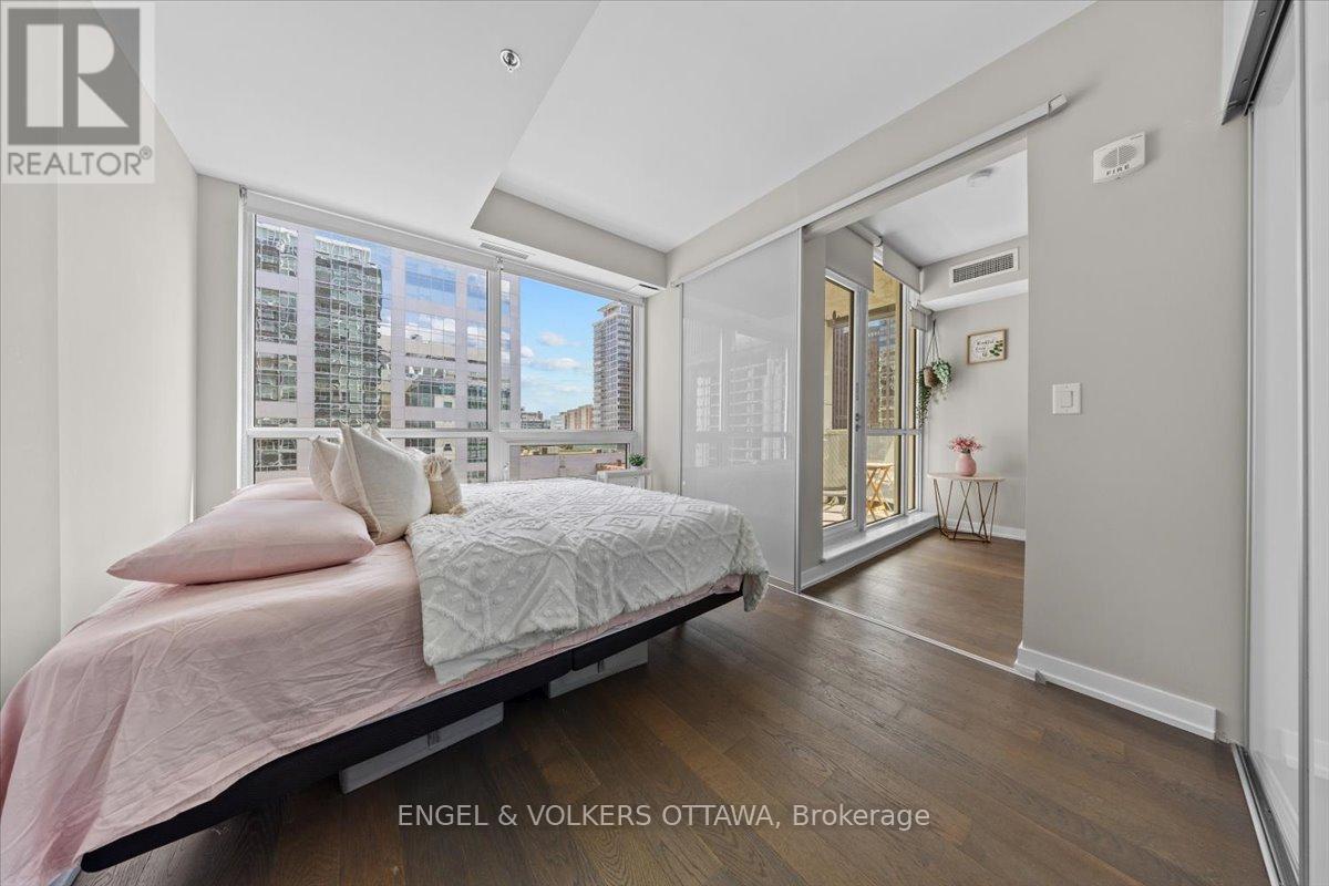 709 - 199 Slater Street, Ottawa, Ontario  K1P 0C8 - Photo 15 - X12416710