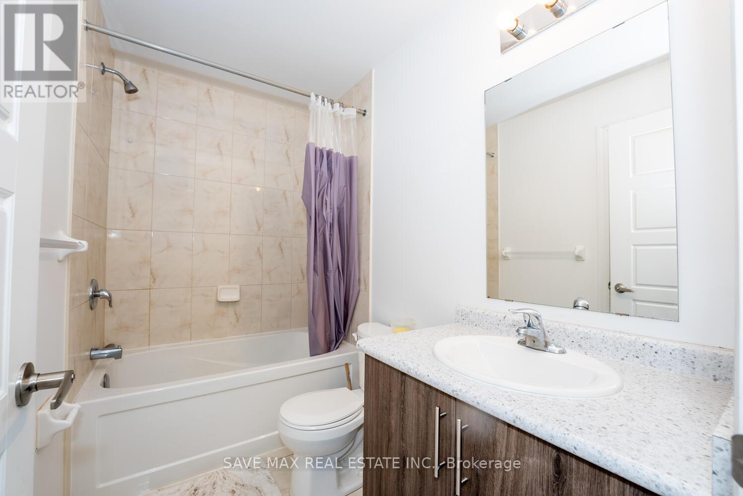 9 Shedrow Place, Kitchener, Ontario  N2R 0R8 - Photo 16 - X12416304