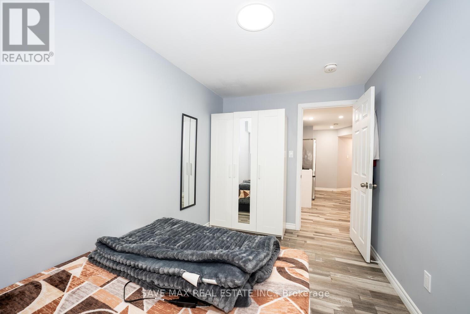 9 Shedrow Place, Kitchener, Ontario  N2R 0R8 - Photo 24 - X12416304
