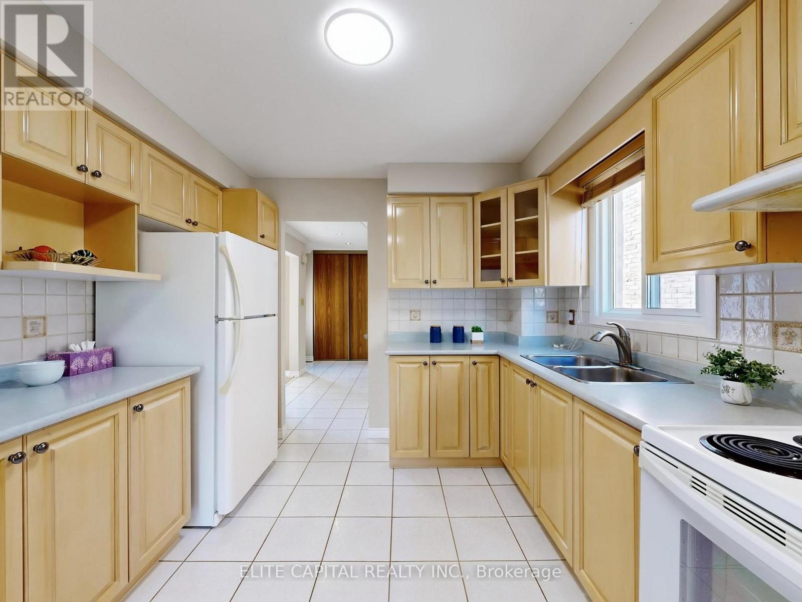 179 Bethany Leigh Drive, Toronto, Ontario  M1V 2T6 - Photo 12 - E12414147