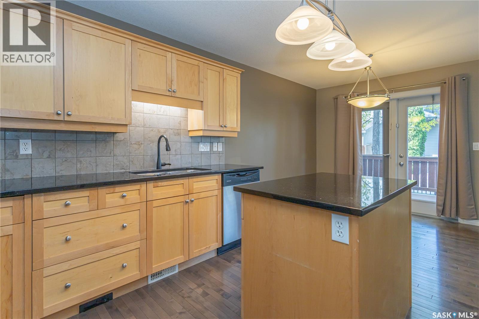 6 110 Dulmage Crescent, Saskatoon, Saskatchewan  S7T 0C7 - Photo 8 - SK017405