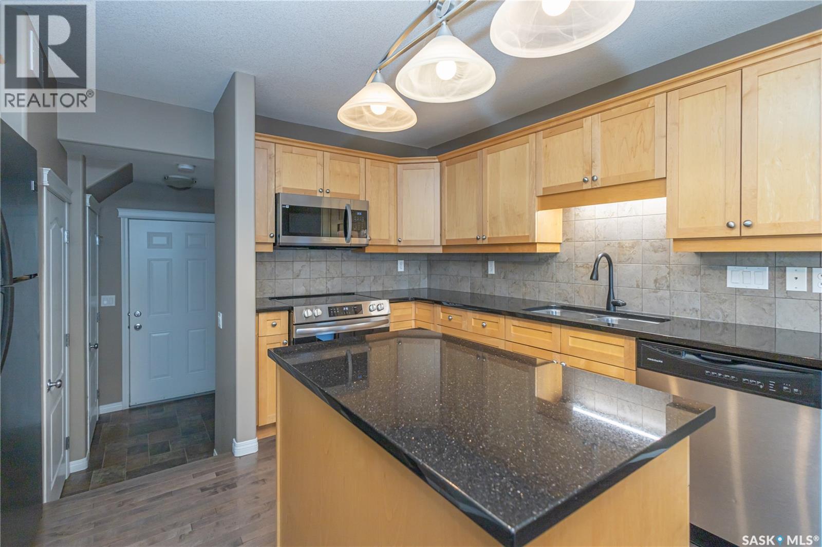 6 110 Dulmage Crescent, Saskatoon, Saskatchewan  S7T 0C7 - Photo 7 - SK017405