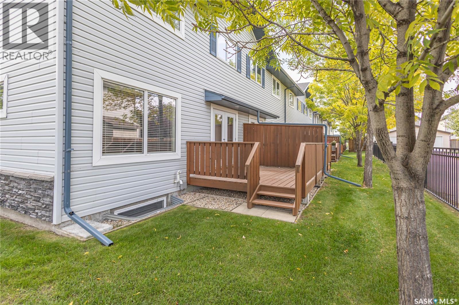 6 110 Dulmage Crescent, Saskatoon, Saskatchewan  S7T 0C7 - Photo 38 - SK017405