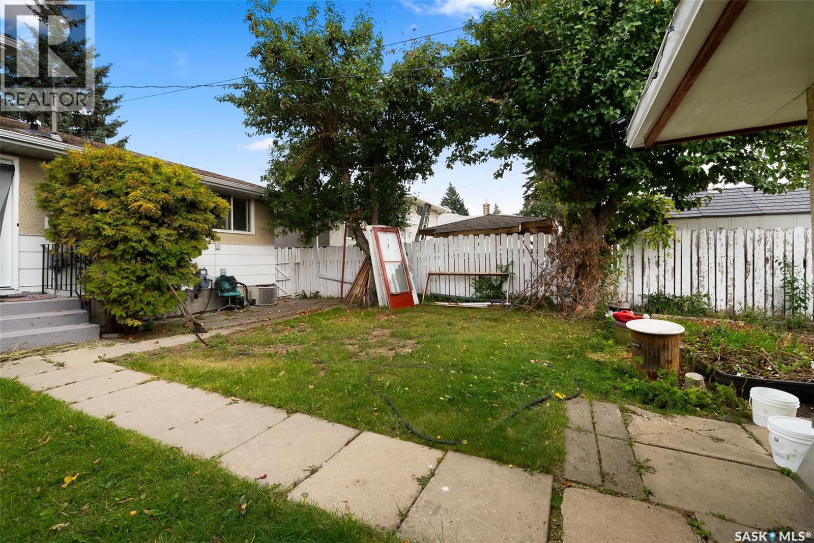 1015 12th Avenue E, Regina, Saskatchewan  S4N 4W1 - Photo 27 - SK018862