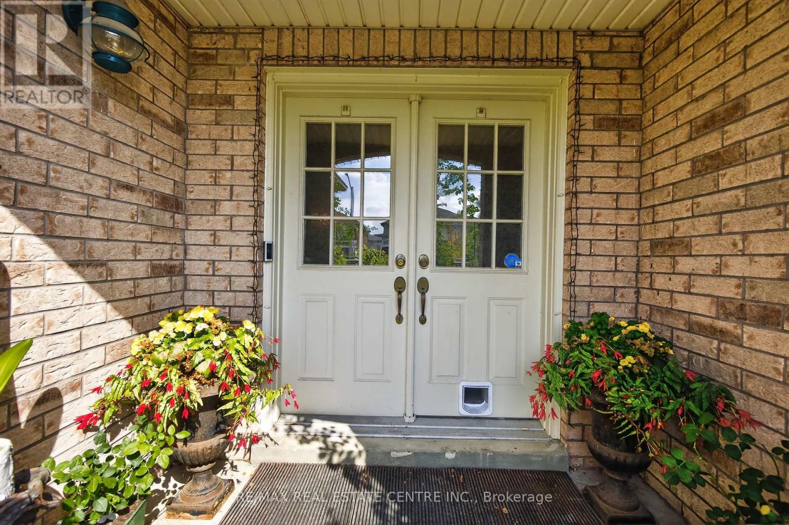 64 BIG MOE CRESCENT, Brampton, Ontario