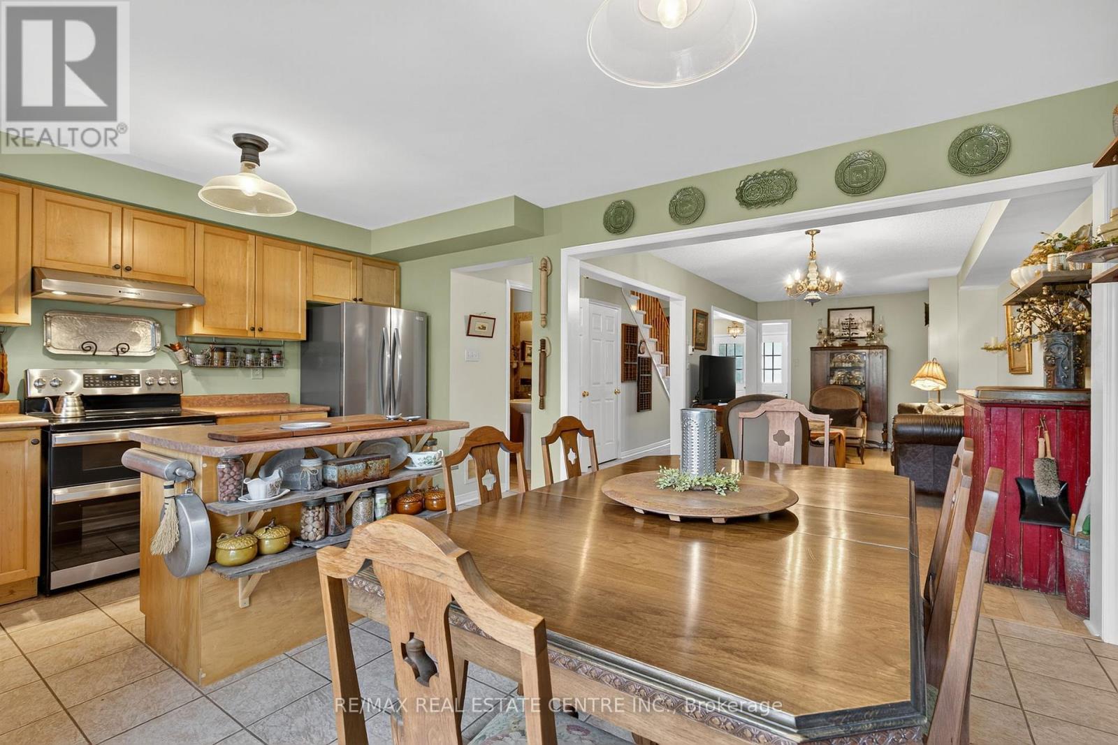64 Big Moe Crescent, Brampton, Ontario  L6P 1J8 - Photo 13 - W12416693