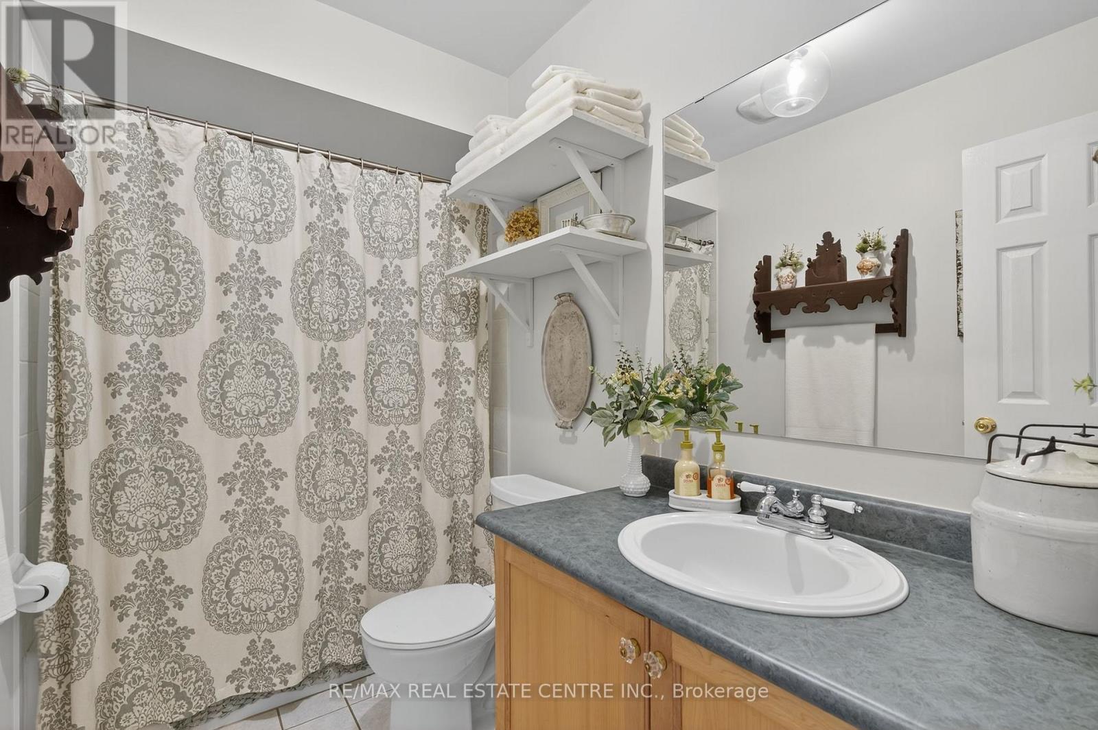 64 Big Moe Crescent, Brampton, Ontario  L6P 1J8 - Photo 27 - W12416693