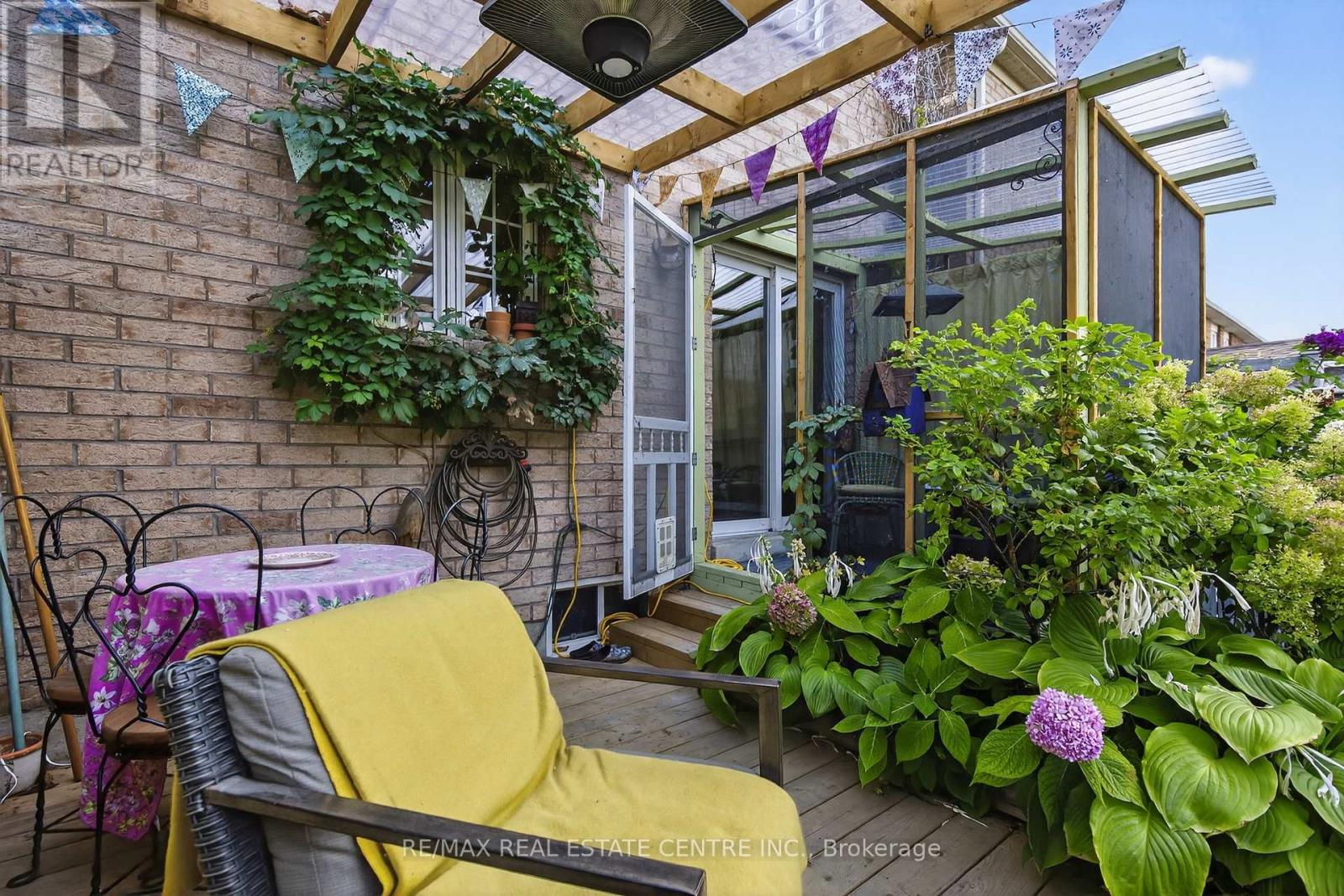 64 Big Moe Crescent, Brampton, Ontario  L6P 1J8 - Photo 38 - W12416693
