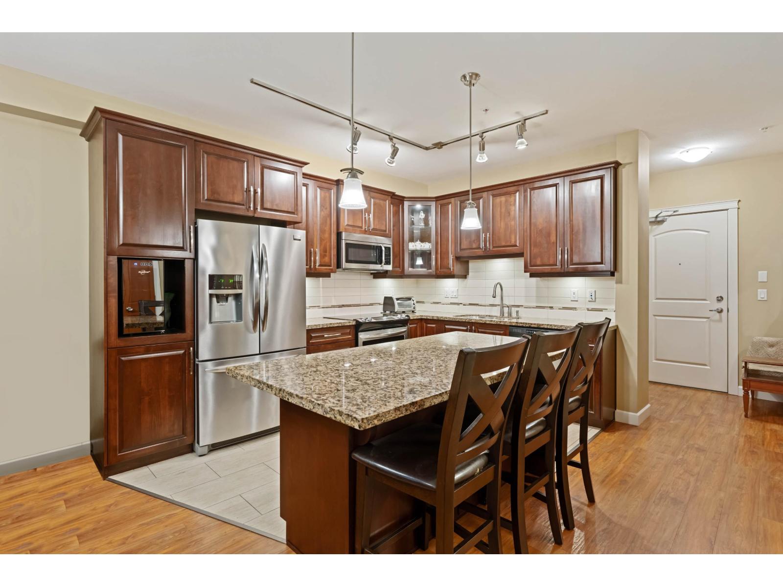 104 8258 207a Street, Langley, British Columbia  V2Y 0N3 - Photo 3 - R3049907