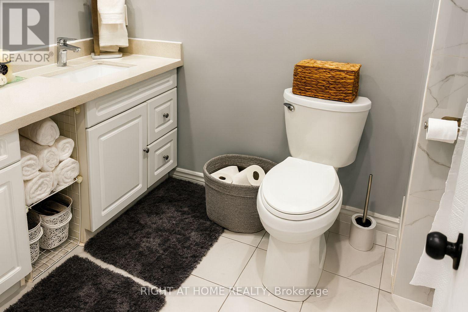 927 Annes Street, Whitby, Ontario  L1N 5K7 - Photo 6 - E12415066