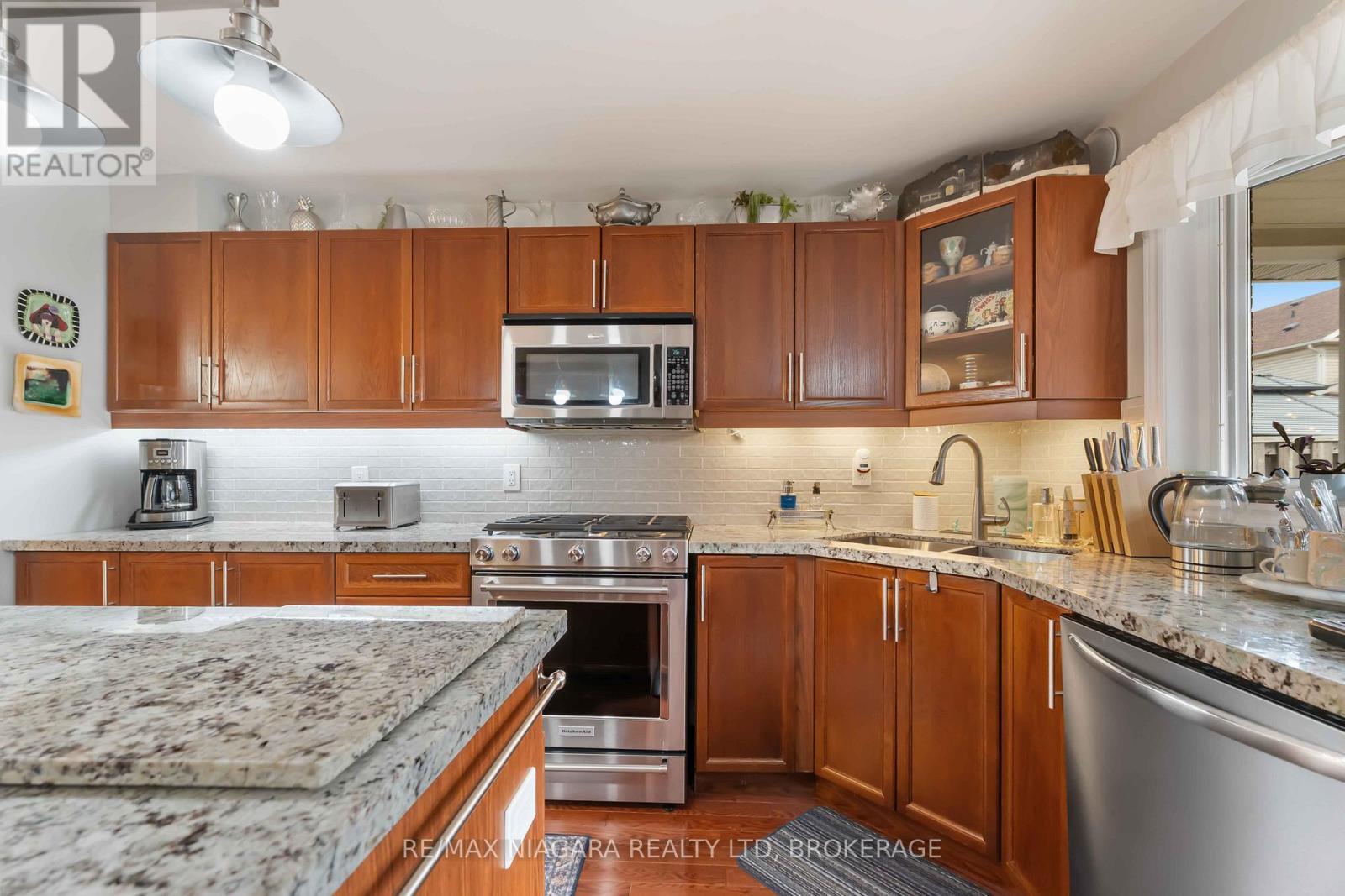 55 Wright Crescent, Niagara-On-The-Lake, Ontario  L0S 1J0 - Photo 14 - X12416719