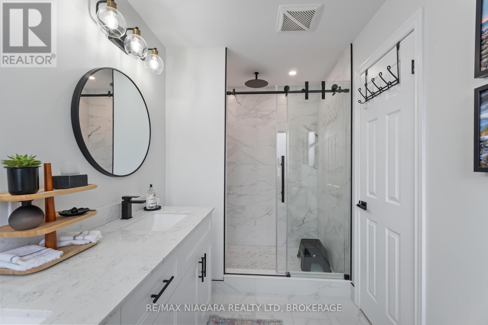 55 Wright Crescent, Niagara-On-The-Lake, Ontario  L0S 1J0 - Photo 20 - X12416719