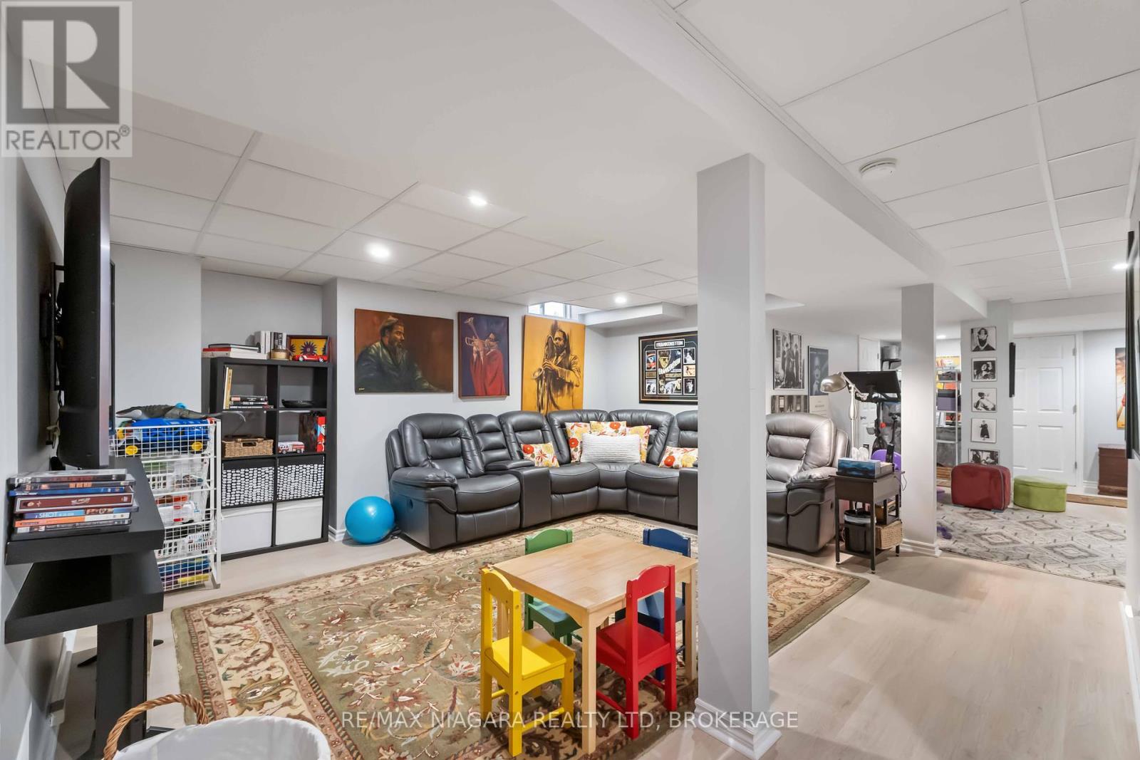 55 Wright Crescent, Niagara-On-The-Lake, Ontario  L0S 1J0 - Photo 25 - X12416719