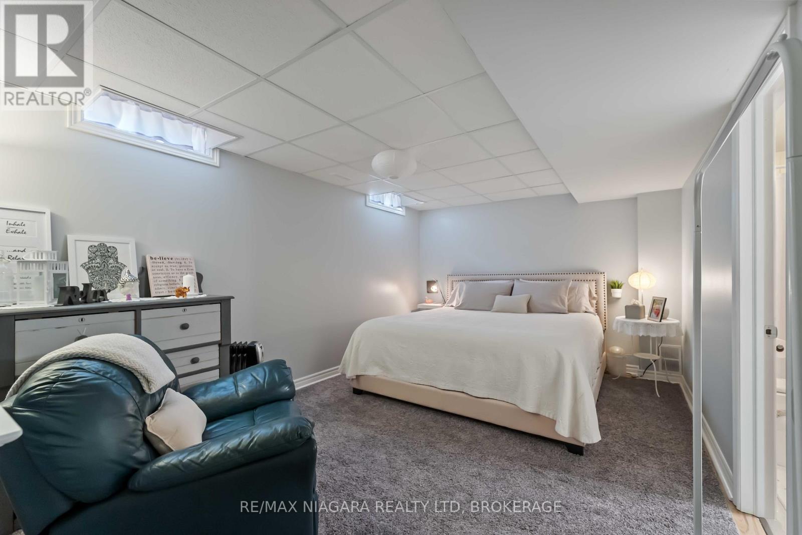 55 Wright Crescent, Niagara-On-The-Lake, Ontario  L0S 1J0 - Photo 28 - X12416719