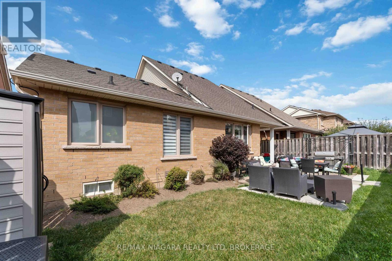 55 Wright Crescent, Niagara-On-The-Lake, Ontario  L0S 1J0 - Photo 36 - X12416719