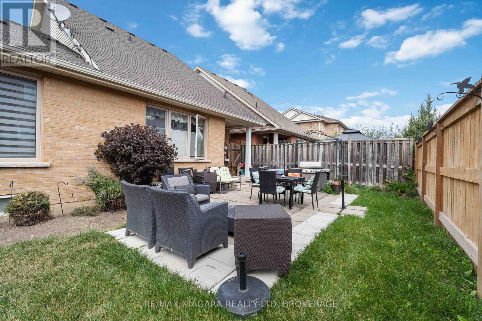 55 Wright Crescent, Niagara-On-The-Lake, Ontario  L0S 1J0 - Photo 38 - X12416719
