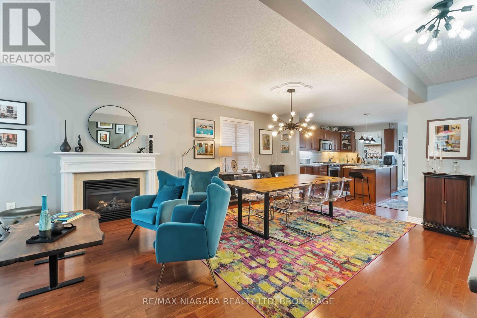 55 Wright Crescent, Niagara-On-The-Lake, Ontario  L0S 1J0 - Photo 9 - X12416719