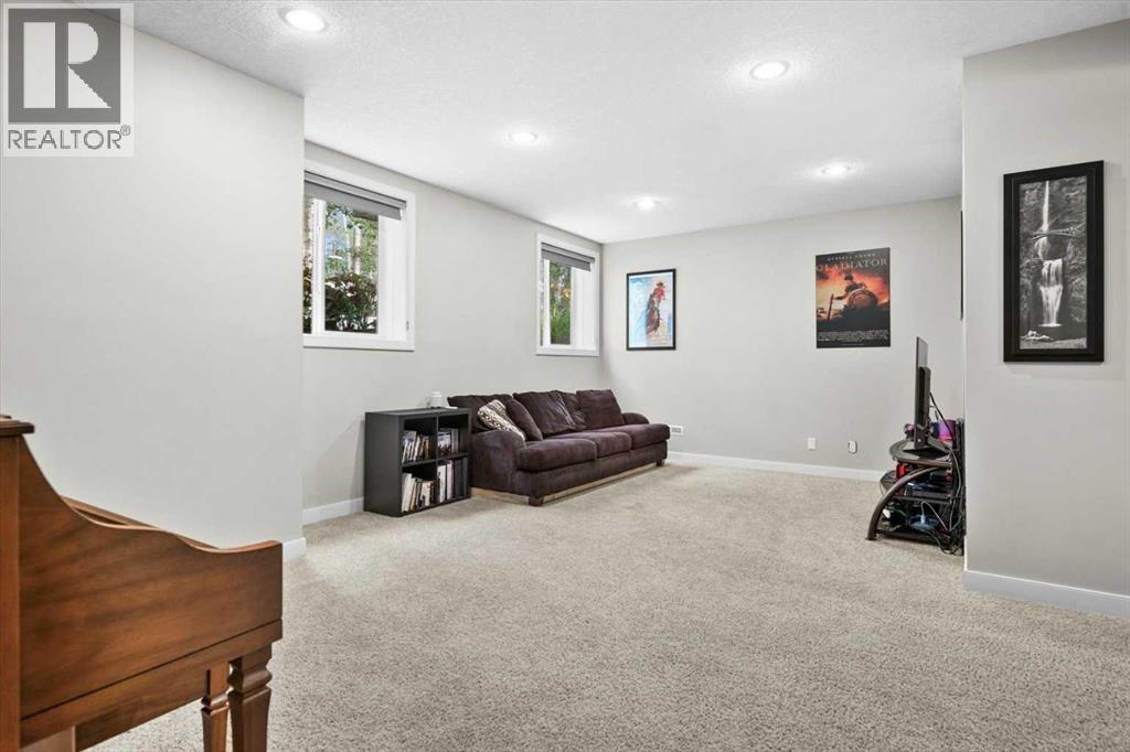 56 Rockford Terrace Nw, Calgary, Alberta  T3G 0E1 - Photo 40 - A2247645