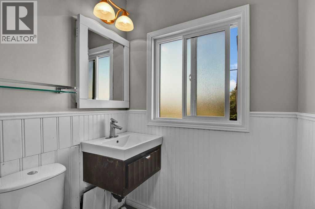 4904 49 Street, Alix, Alberta  T0C 0B0 - Photo 17 - A2258740