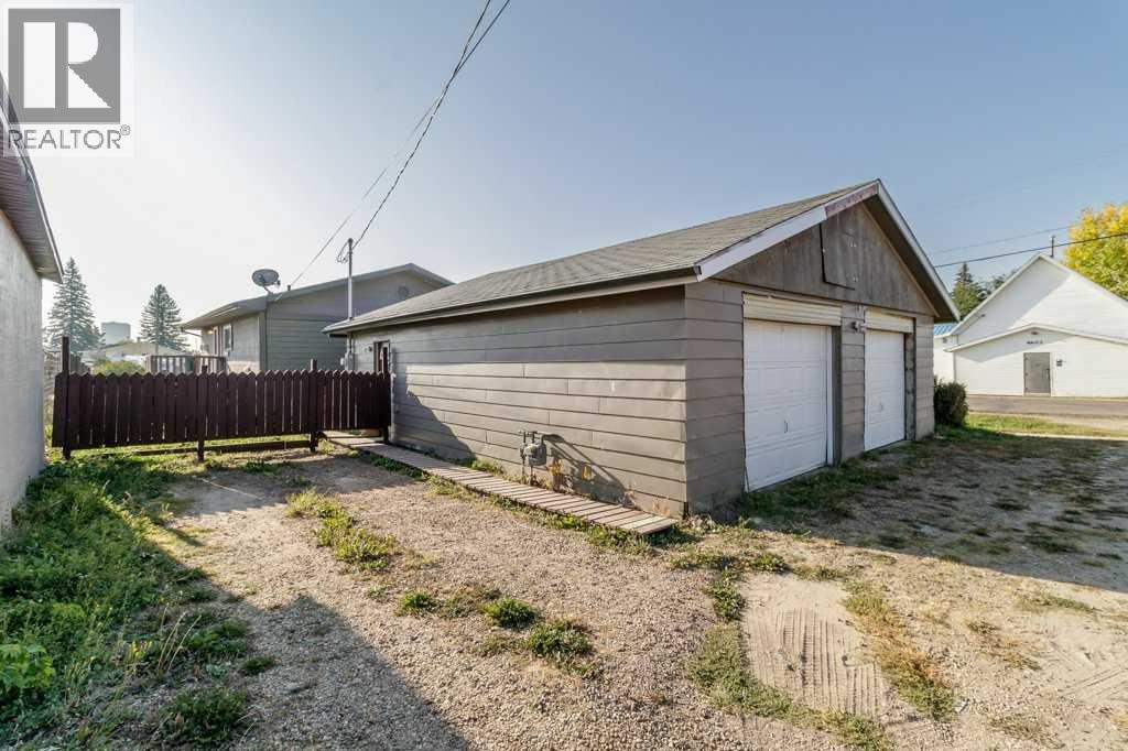 4904 49 Street, Alix, Alberta  T0C 0B0 - Photo 31 - A2258740
