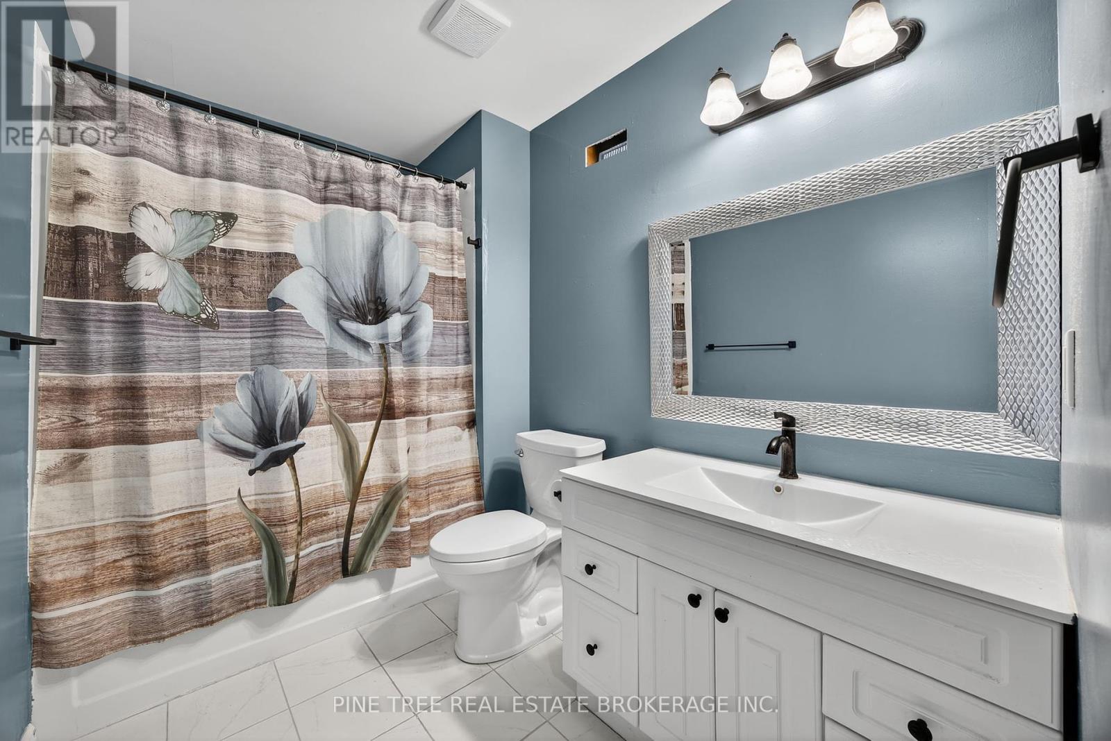 228 Cavana Street, Midland, Ontario  L4R 4C1 - Photo 22 - S12416715