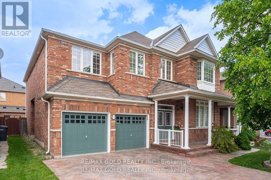 5 Summershade Street, Brampton, Ontario  L6P 2B9 - Photo 1 - W12416714