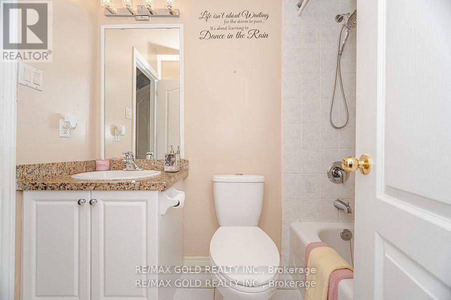 5 Summershade Street, Brampton, Ontario  L6P 2B9 - Photo 13 - W12416714