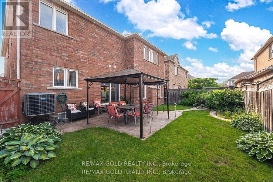 5 Summershade Street, Brampton, Ontario  L6P 2B9 - Photo 24 - W12416714