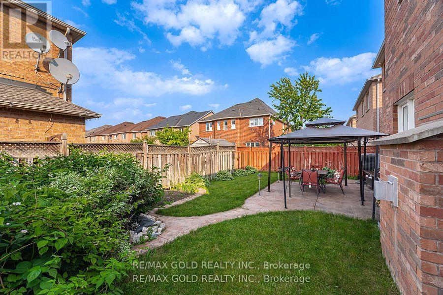 5 Summershade Street, Brampton, Ontario  L6P 2B9 - Photo 25 - W12416714