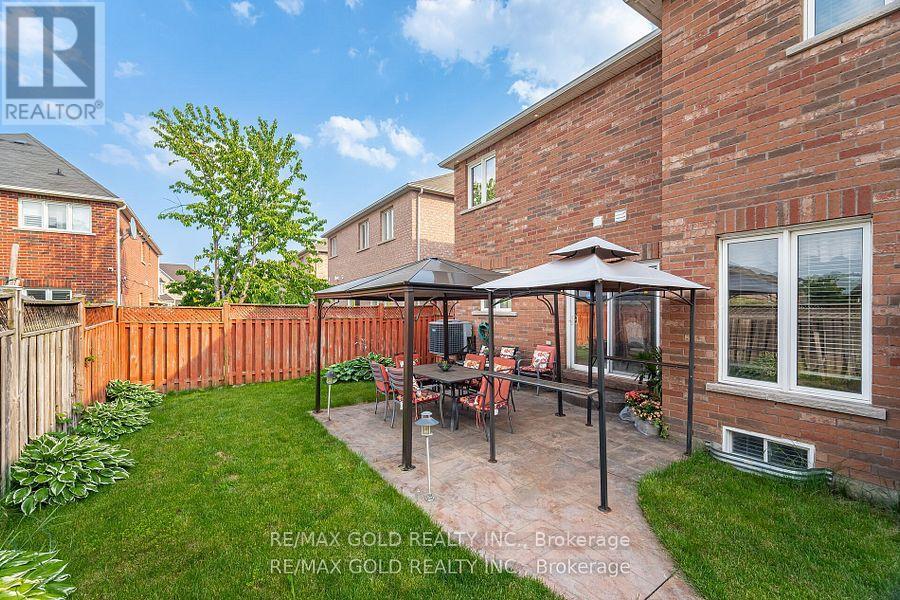 5 Summershade Street, Brampton, Ontario  L6P 2B9 - Photo 26 - W12416714