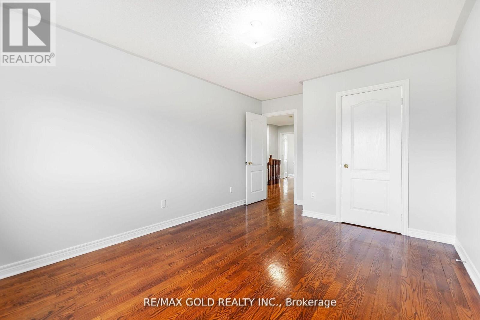 17 Dovesong Drive, Brampton, Ontario  L6R 1V9 - Photo 32 - W12416723