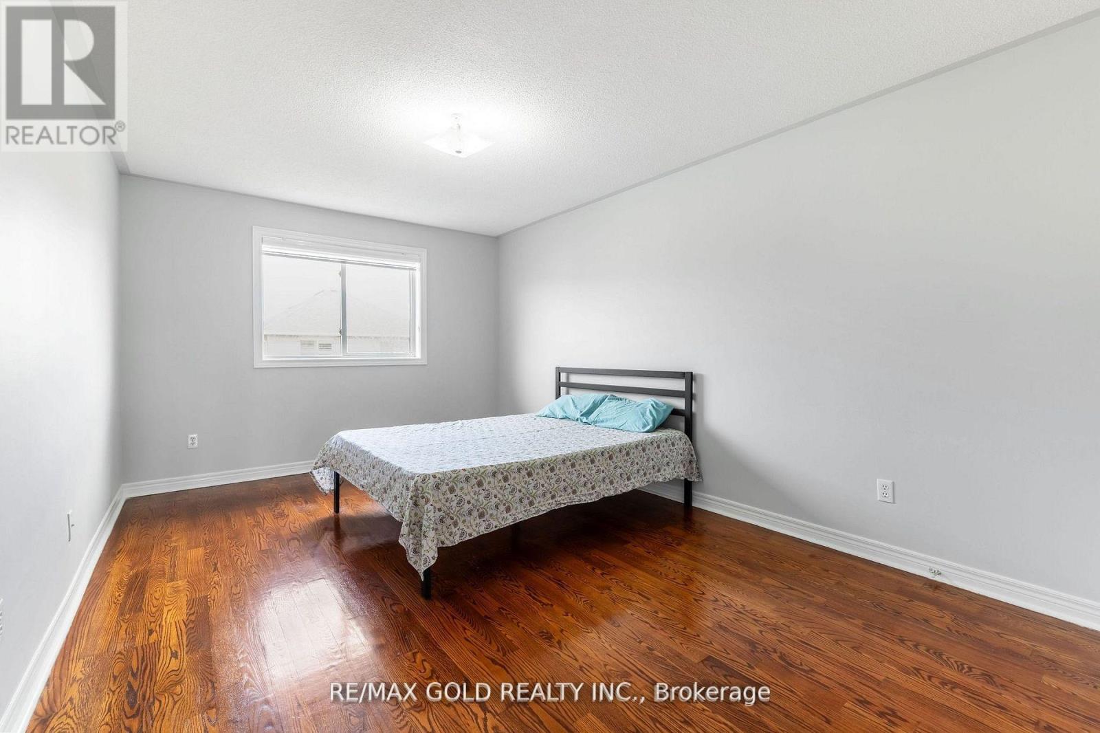 17 Dovesong Drive, Brampton, Ontario  L6R 1V9 - Photo 34 - W12416723