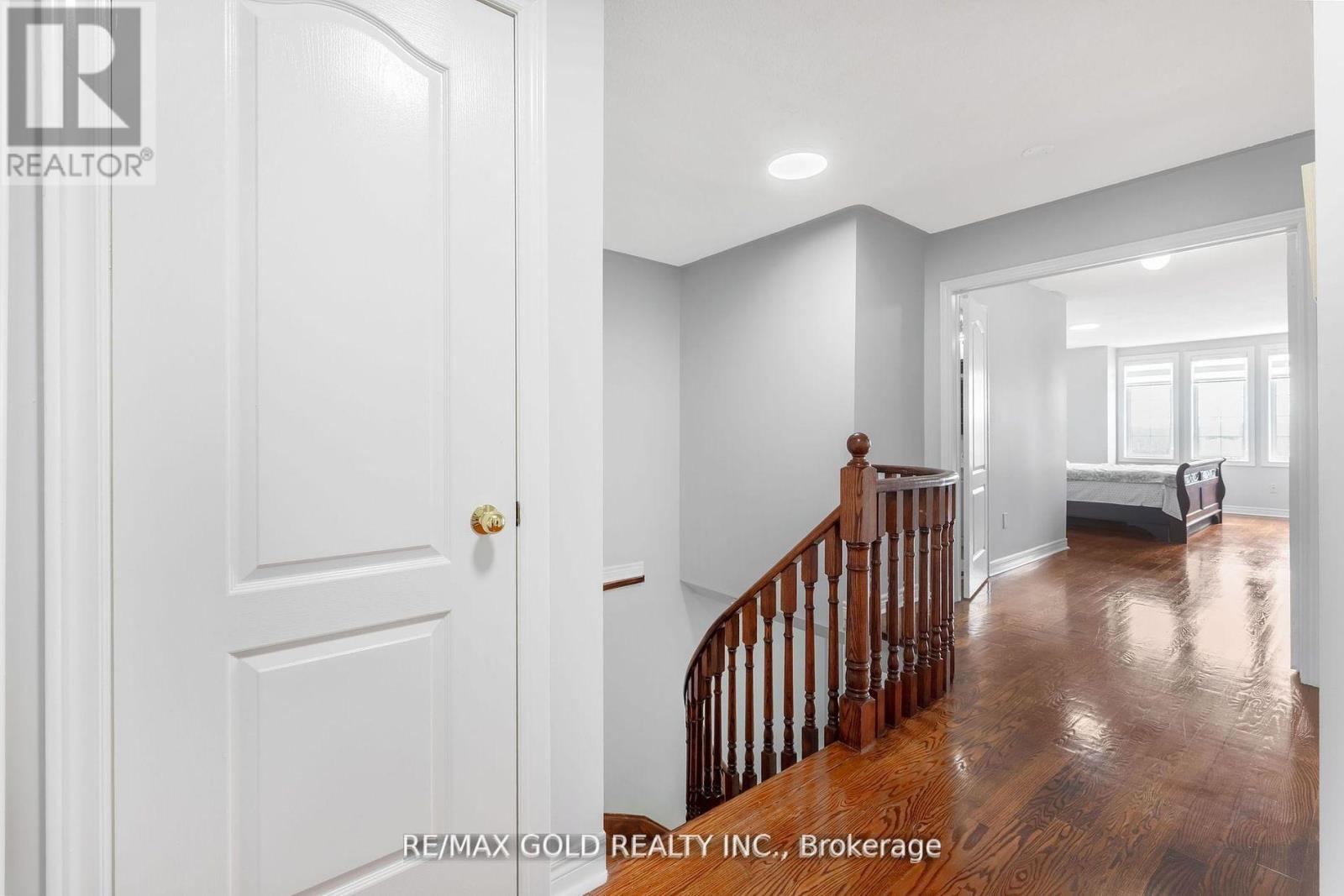 17 Dovesong Drive, Brampton, Ontario  L6R 1V9 - Photo 38 - W12416723