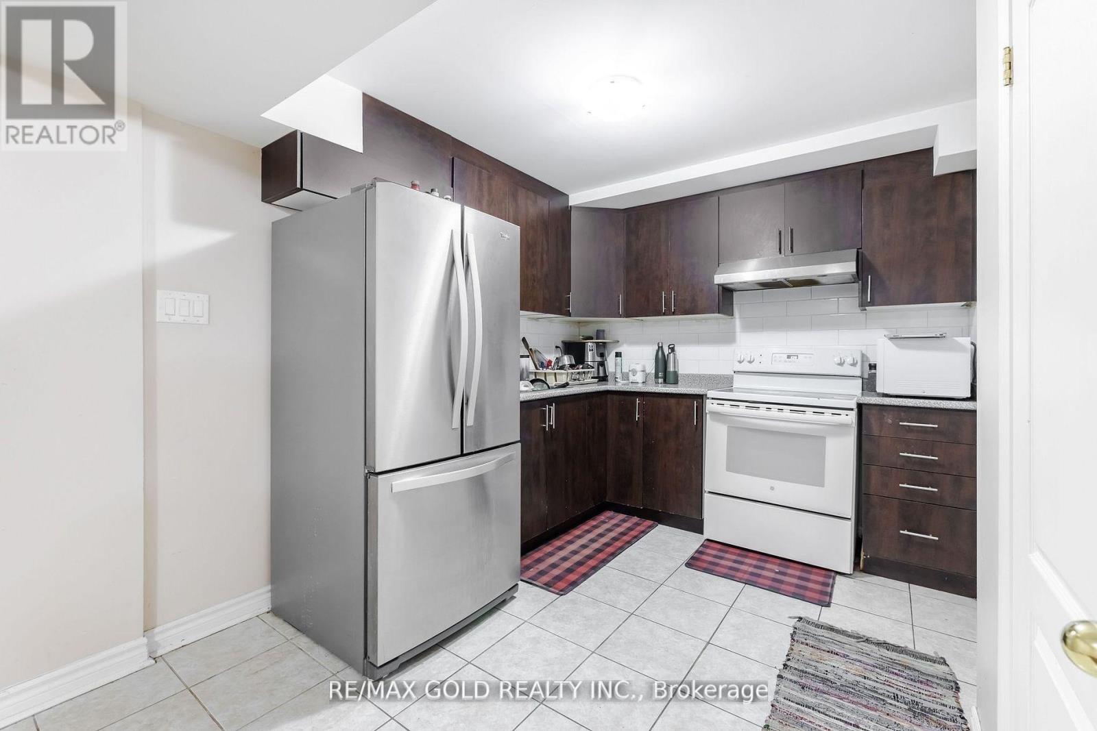 17 Dovesong Drive, Brampton, Ontario  L6R 1V9 - Photo 43 - W12416723