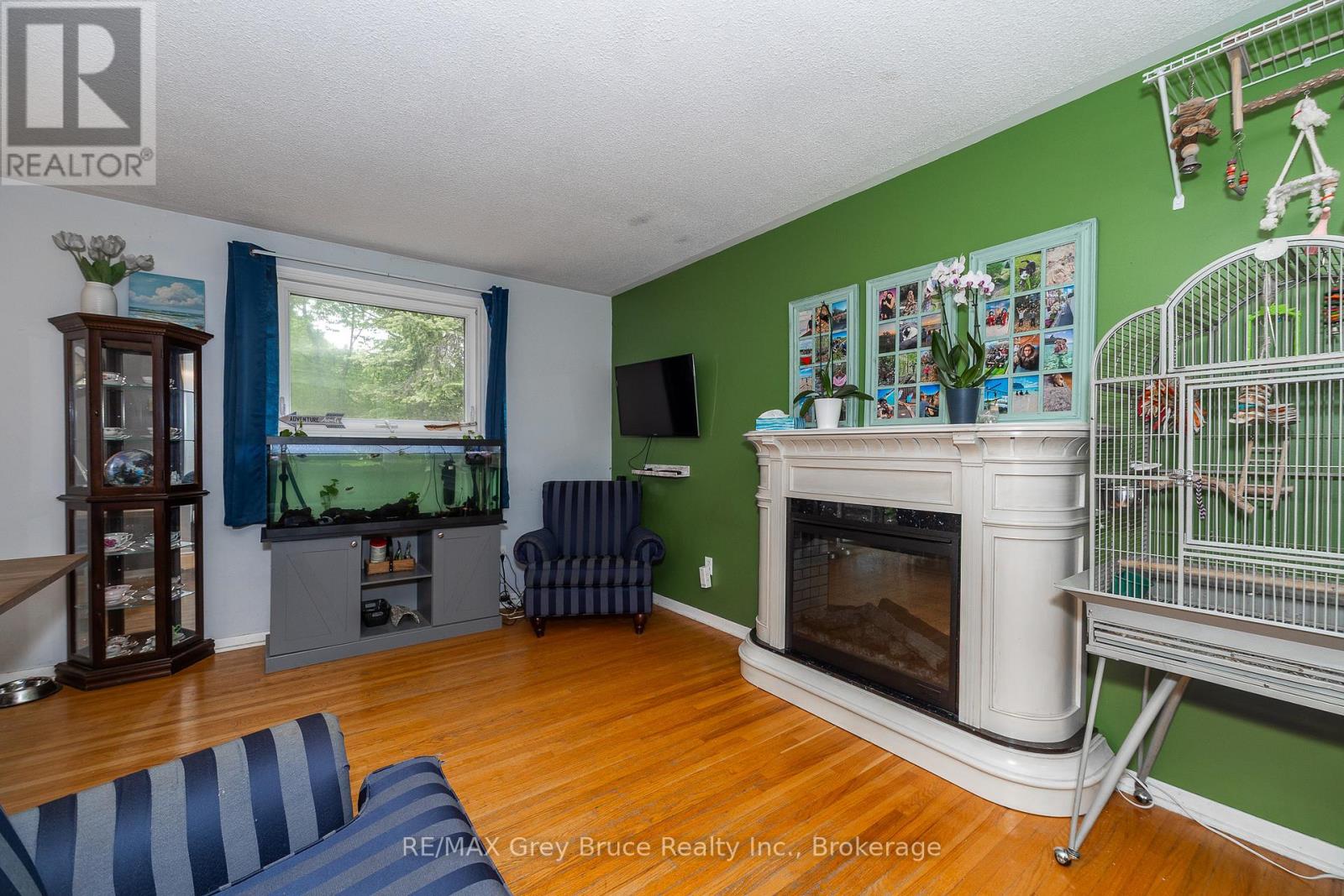 206 6th Avenue E, Owen Sound, Ontario  N4K 2T3 - Photo 13 - X12416742