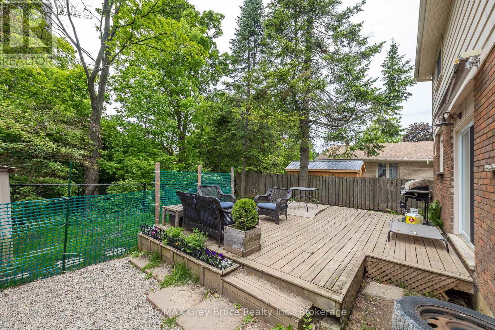 206 6th Avenue E, Owen Sound, Ontario  N4K 2T3 - Photo 31 - X12416742
