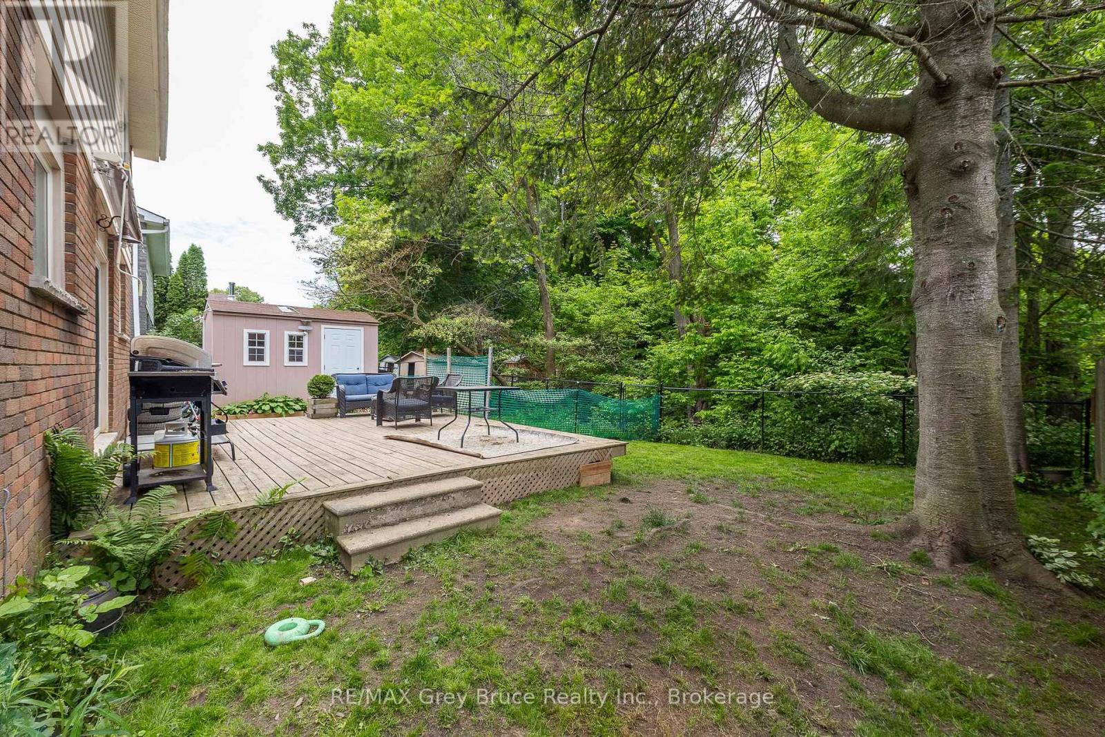 206 6th Avenue E, Owen Sound, Ontario  N4K 2T3 - Photo 32 - X12416742