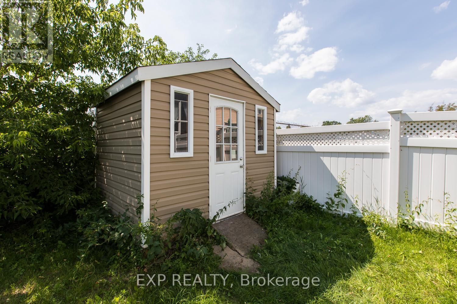 118 Finn Court, Ottawa, Ontario  K1V 2C8 - Photo 36 - X12416732