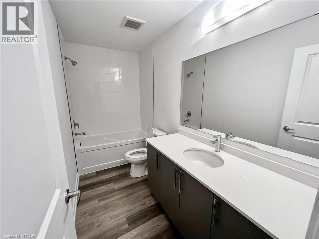205 West Oak Trail Unit# 12, Kitchener, Ontario  N2R 0R9 - Photo 12 - 40769517