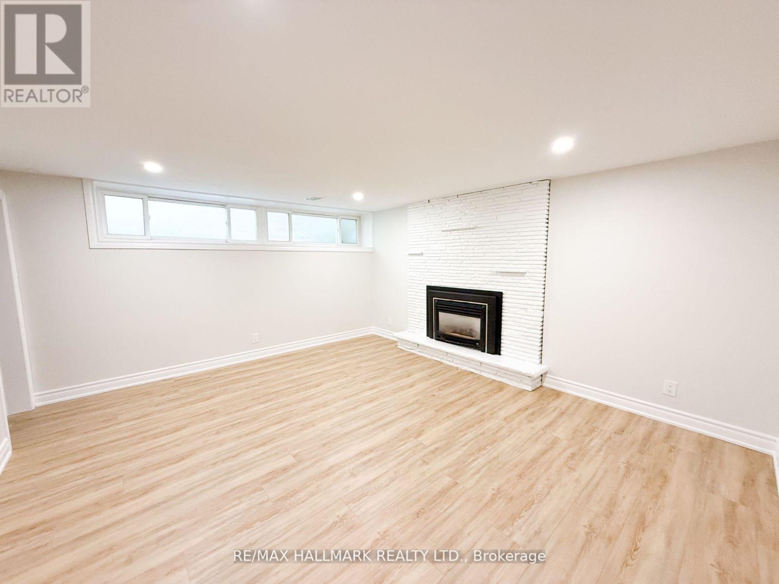 Bsmnt - 82 Norden Crescent, Toronto, Ontario  M3B 1B6 - Photo 3 - C12416726