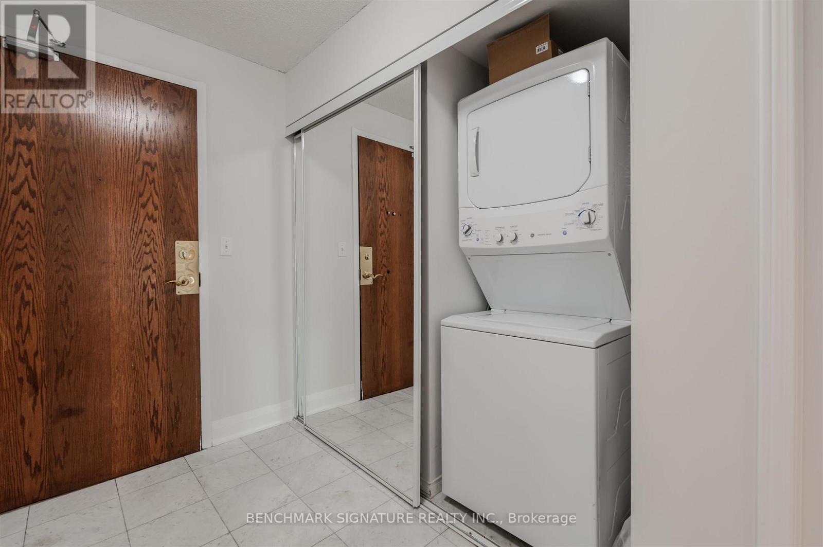 608 - 3 Pemberton Avenue, Toronto, Ontario  M2M 4M1 - Photo 17 - C12416733