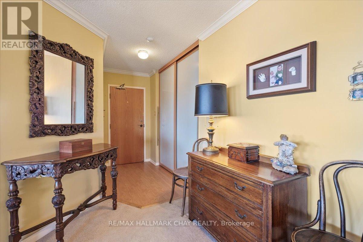 403 - 65 Ellen Street, Barrie, Ontario  L4N 3A5 - Photo 8 - S12416737